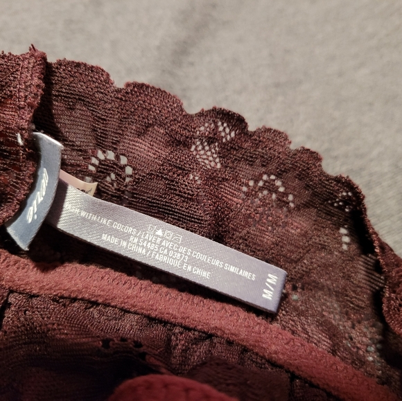 20$ with bundle - (2) Aires bralettes - Picture 3 of 7